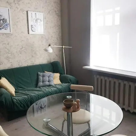 Апартаменты Artsy Flat